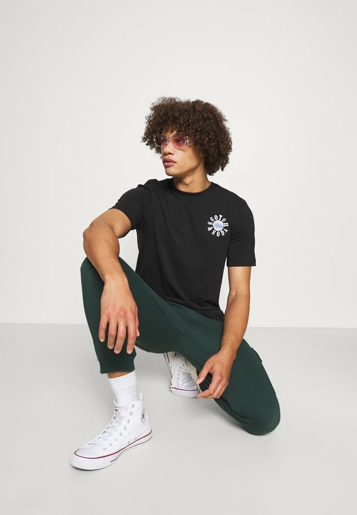 Scotch & Soda GRAPHIC LOGO - T-shirt Imprimé - Black 4 Scotch & Soda GRAPHIC LOGO - T-shirt Imprimé - Black – Image 4